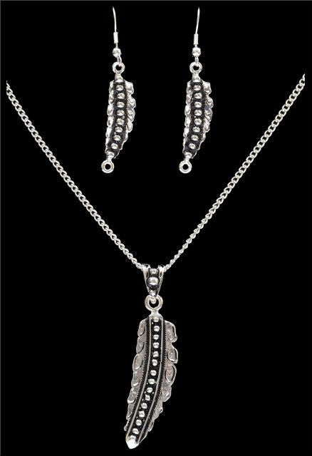 (3DB-EN2180) Western Silver Feather Necklace and Matching Earrings