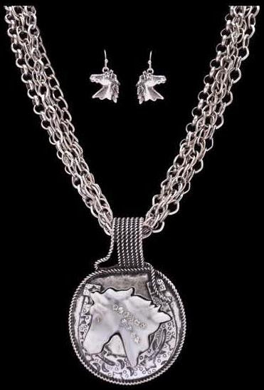 (3DB-NE7059WT) Western Horse Necklace and Matching Earrings
