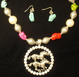 (CSN1200-DBLEHSE) "Double Horse" Western Necklace with Matching Earrings