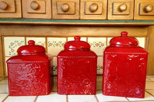 (HXDI4001CS01RD) Savannah Tooled Red 3-Pc Canister Set