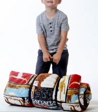 Load image into Gallery viewer, Vintage Western Slumber Bag