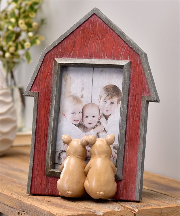 Barn Design Photo Frame with Pigs - 4x6