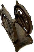 Load image into Gallery viewer, Cast Iron Horse Napkin Holder
