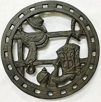 Cast Iron Western Trivet