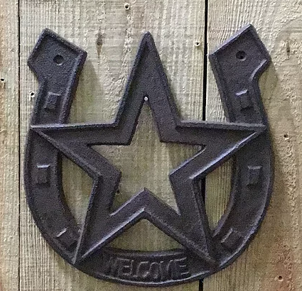 Cast Iron Horseshoe Welcome With Star