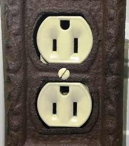 Cast Iron Outlet Cover