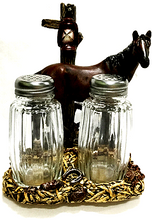 Load image into Gallery viewer, Western Horse Salt and Pepper Set
