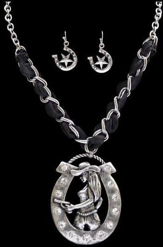 (3DB-NE7474SBBK) Western Shooting Cowgirl/Horseshoe Necklace with Horseshoe/Star Earrings