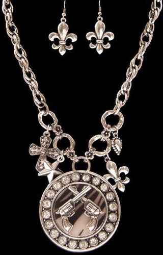 (3DB-NE7622AS) Western Crossing Pistols Necklace with Matching Fleur-De-Lis Earrings