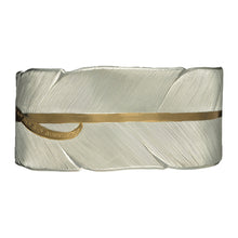 Load image into Gallery viewer, Gold Accent Feather Bracelet