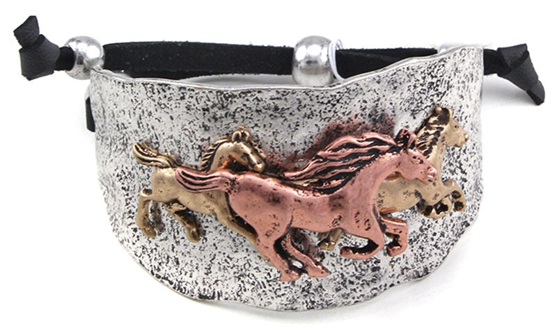 Bracelet -Tricolor Running horses on Hammered Silver
