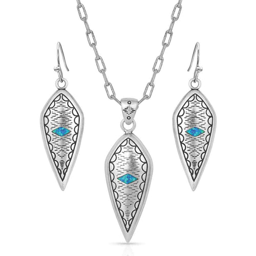 Scalloped Opal Necklace with Matching Earrings