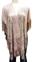Load image into Gallery viewer, Suede-Feel Laser-Cut Geometric Design Poncho - Pink