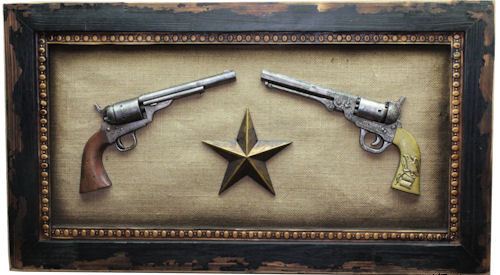 Double Pistol with Star Plaque - 30.75