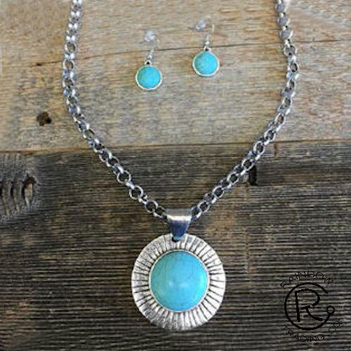 Western Turquoise Pendant Necklace and Matching Earrings