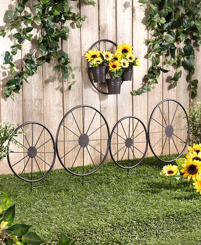 Wagon Wheel Fence