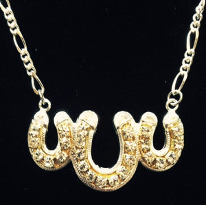 (AASNK34C) Western Triple Horseshoe Necklace
