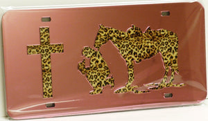 (CLD-PCGLP) "Praying Cowgirl" Leopard & Pink Mirrored License Plate