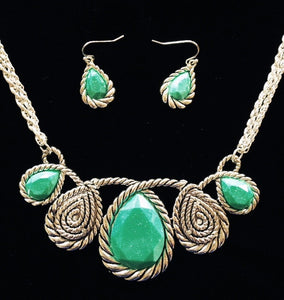(CSN1050TQSLV) Western Silver & Turquoise Necklace with Matching Earrings
