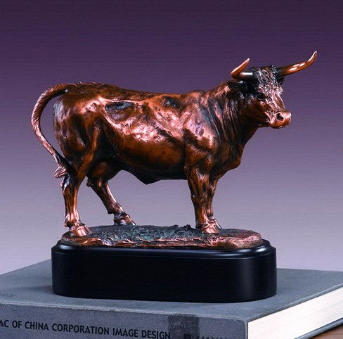 (TN53173) Western Charolais Cow Sculpture